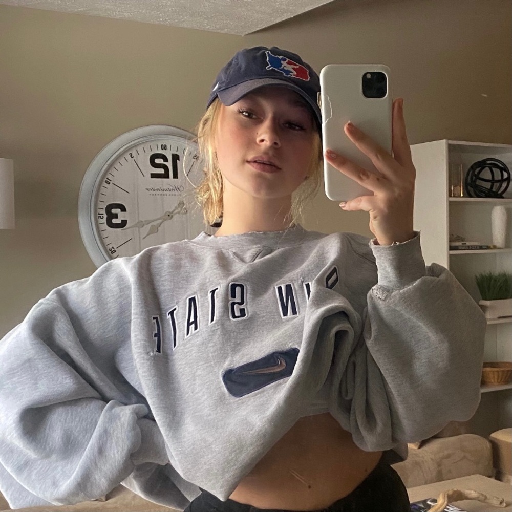 Meet your Posher, Catalina